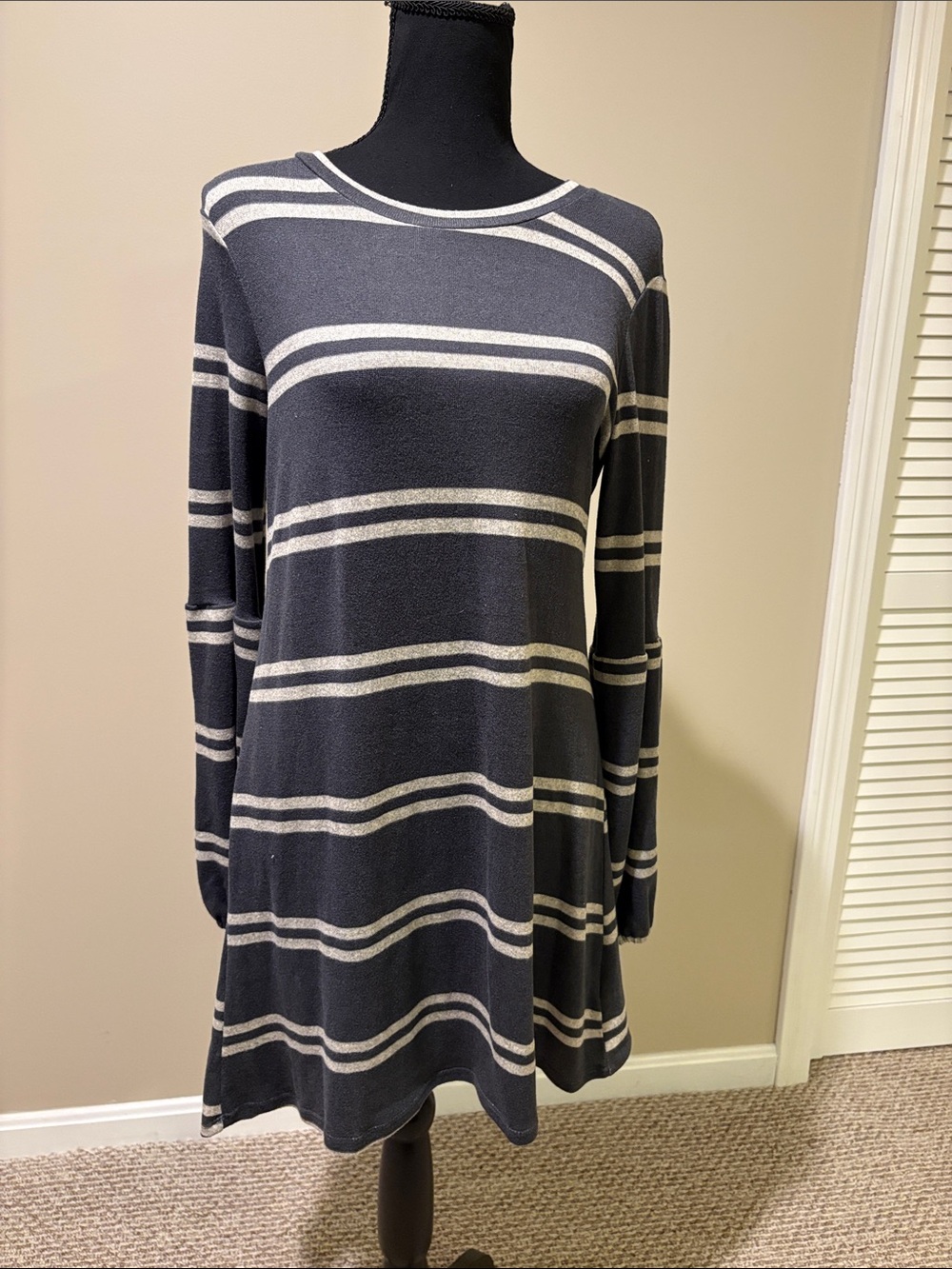 Striped Long-Sleeve Swing Dress in grey